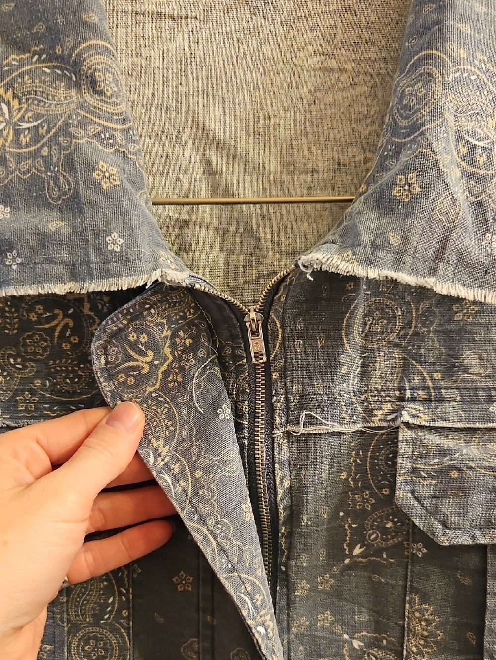 POL Paisley Raw Edge Shacket Jacket Boho Peplum Zip Front Blue, M - Picture 5 of 11